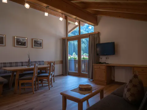Wohnraum der Ferienwohnung 4